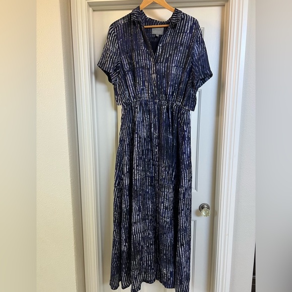 Banana Republic and Piece & Co limited edition, 100% silk shirt dress. Size XL - Picture 4 of 10